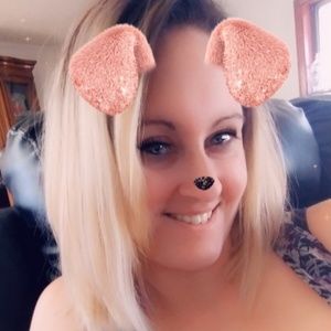 Meet your Posher, Annie